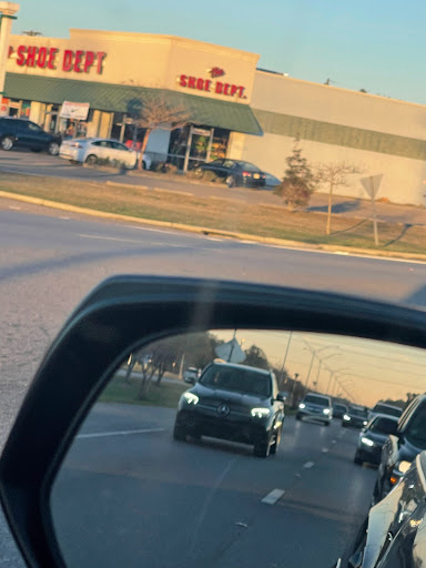 Shoe Store «Shoe Dept.», reviews and photos, 3907 Bienville Blvd # 1, Ocean Springs, MS 39564, USA