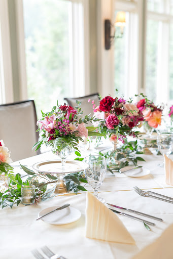 Florist «An English Flower Cottage», reviews and photos, 101 Copper Penny St, Hendersonville, NC 28792, USA