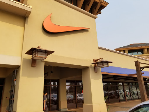 Sporting Goods Store «Nike Factory Store», reviews and photos, 1001 N Arney Rd #810, Woodburn, OR 97071, USA