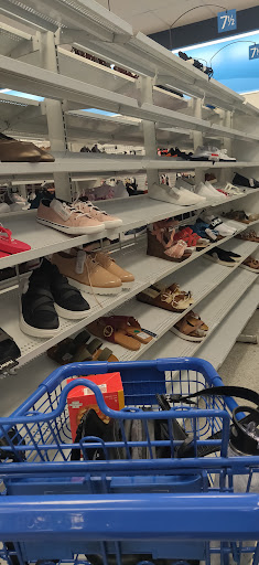 Clothing Store «Ross Dress for Less», reviews and photos, 13715 W Bell Rd, Surprise, AZ 85374, USA