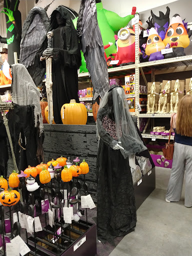 Home Improvement Store «The Home Depot», reviews and photos, 200 Hatton Dr, Glen Mills, PA 19342, USA