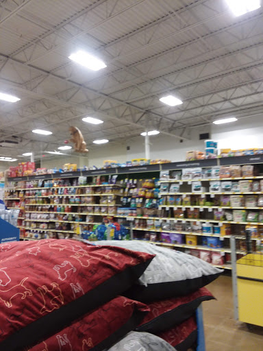 Pet Supply Store «PetSmart», reviews and photos, 2216 E Springs Dr, Madison, WI 53704, USA