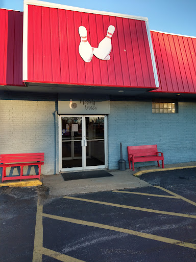 Bowling Alley «Melody Lanes», reviews and photos, 1018 N Main St, Madisonville, KY 42431, USA
