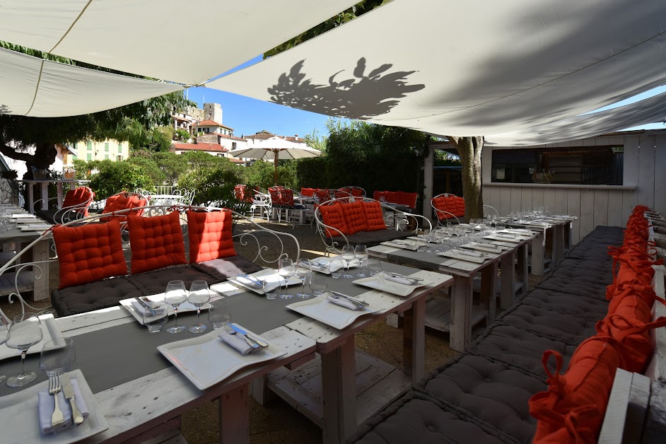 La Roquebrunoise Restaurant vue mer et château à Roquebrune-Cap-Martin