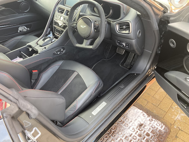 Opinii despre Shine mobile vehicle valeting în Coventry - Car dealer