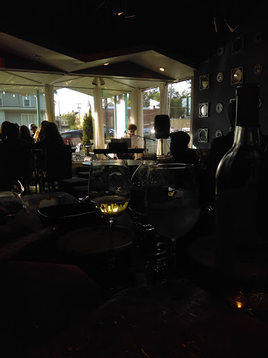 Winery «YOLO Winery», reviews and photos, 128 W 2nd St, Dover, OH 44622, USA