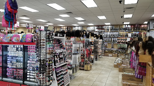 Beauty Supply Store «Uptown Beauty Supply 8», reviews and photos, 5627 Aldine Bender Rd #15, Houston, TX 77032, USA