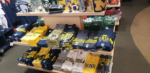 Clothing Store «Fanatic U», reviews and photos, 30409 Ford Rd, Garden City, MI 48135, USA