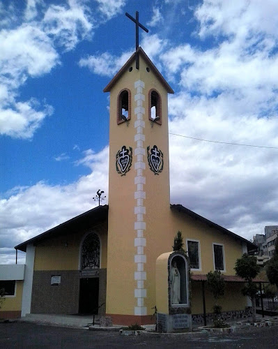 Iglesia Católica Virgen Peregrina de Puengasí