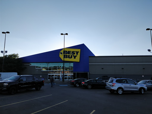 Electronics Store «Best Buy», reviews and photos, 200 Mall Cir Dr, Monroeville, PA 15146, USA