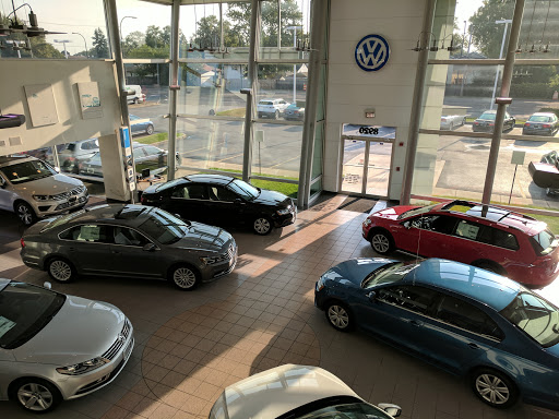 Volkswagen Dealer «Mike Haggerty VW», reviews and photos, 8920 S Cicero Ave, Oak Lawn, IL 60453, USA