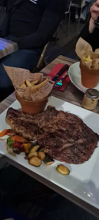 Steak du Restaurant portugais Churrasqueira Do Povo à Clichy - n°3