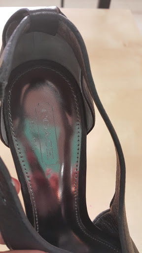 Thrift Store «Sunshine Thrift Store», reviews and photos, 4304 S Dale Mabry Hwy, Tampa, FL 33611, USA