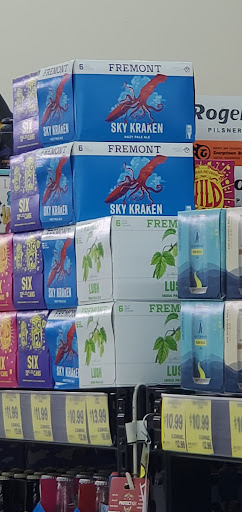 Grocery Store «Grocery Outlet Bargain Market», reviews and photos, 4157 NW U.S. 101 #101, Lincoln City, OR 97367, USA