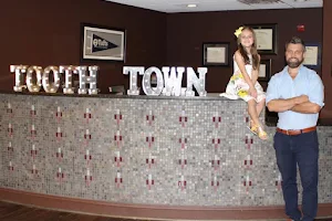 Tooth Town image