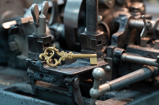 Hardware Store «Willis Klein Locks Security», reviews and photos, 4041 Westport Rd, Louisville, KY 40207, USA