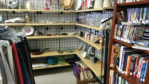 Thrift Store «Goodwill Boutique & Donation Center», reviews and photos, 235 Lancaster Ave, Frazer, PA 19355, USA