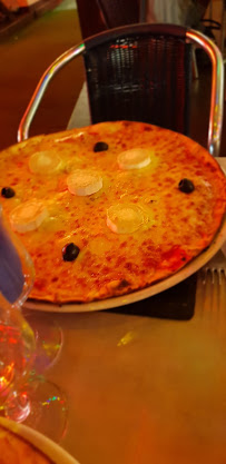 Pizza du Restaurant de tapas WARUNG TAPAS à Vias - n°4
