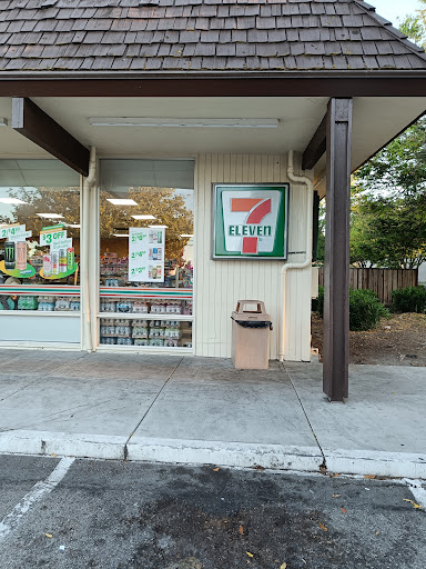 Convenience Store «7-Eleven», reviews and photos, 250 W Maude Ave, Sunnyvale, CA 94086, USA