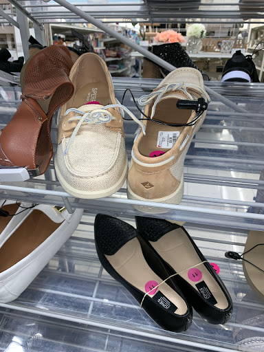 Clothing Store «Burlington Coat Factory», reviews and photos, 480 Boston Rd, Billerica, MA 01821, USA