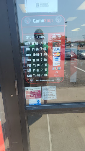 Video Game Store «GameStop», reviews and photos, 2480 Fairview Ave N, Roseville, MN 55113, USA