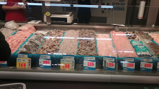 Grocery Store «Northgate Gonzalez Markets», reviews and photos, 2120 Pacific Ave, Long Beach, CA 90806, USA