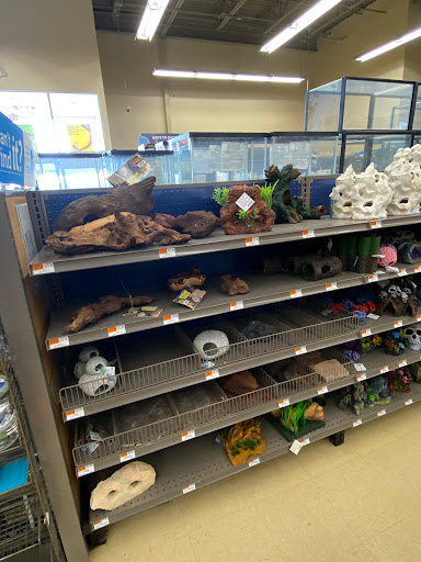 Pet Supply Store «Petco Animal Supplies», reviews and photos, 1412 S Main Chapel Way, Gambrills, MD 21054, USA