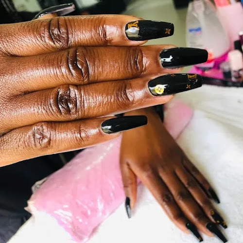 https://bit.ly/Lizitabeautyhairsite