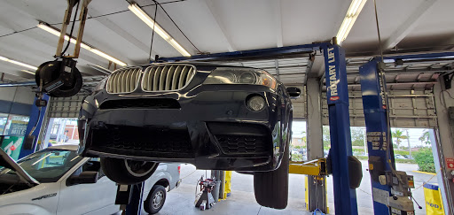 Tire Shop «Goodyear Auto Service Center», reviews and photos, 3690 Bird Rd, Coral Gables, FL 33133, USA