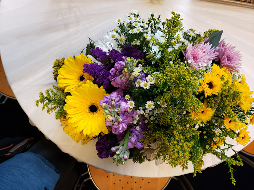 Florist «Rose 4 U Florist», reviews and photos, 116 N 11th St, Philadelphia, PA 19107, USA