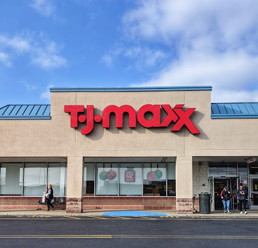 Department Store «T.J. Maxx», reviews and photos, 1101 Woodland Rd, Wyomissing, PA 19610, USA