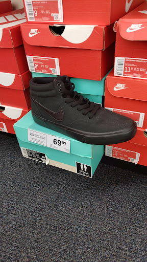 Shoe Store «Rack Room Shoes», reviews and photos, 4677 W Irlo Bronson Memorial Hwy, Kissimmee, FL 34746, USA