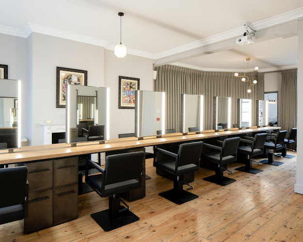 Reviews of Electric Space London in London - Barber shop