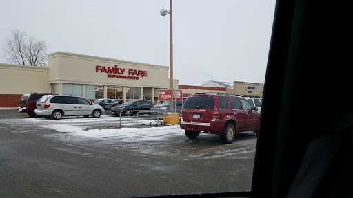 Grocery Store «Family Fare Supermarket», reviews and photos, 1181 W Randall St, Coopersville, MI 49404, USA