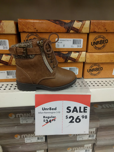 Shoe Store «Shoe Carnival», reviews and photos, 2100 S Gilbert Rd, Chandler, AZ 85233, USA