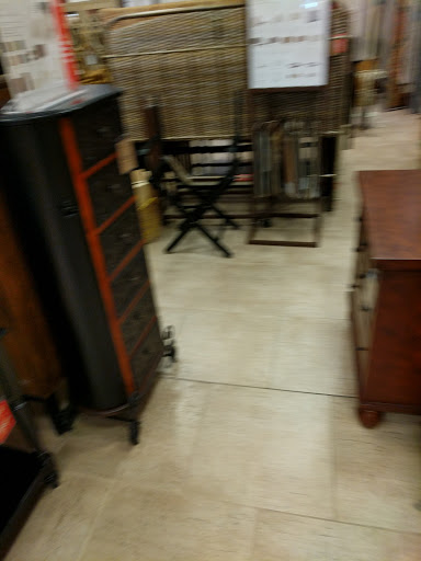 Home Goods Store «Pier 1 Imports», reviews and photos, 901 Rancho Pkwy, Arroyo Grande, CA 93420, USA