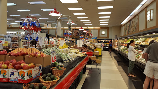 Japanese Grocery Store «Mitsuwa Marketplace», reviews and photos, 595 River Rd, Edgewater, NJ 07020, USA