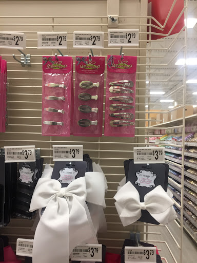 Craft Store «Michaels», reviews and photos, 13627 Washington St, Kansas City, MO 64145, USA