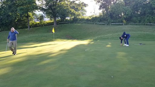 Golf Course «Farview Golf Course», reviews and photos, 2419 Avon Geneseo Rd, Avon, NY 14414, USA