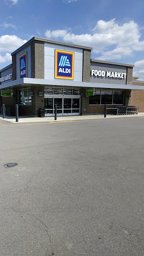 Supermarket «ALDI», reviews and photos, 5216 Detroit Ave, Elyria, OH 44035, USA