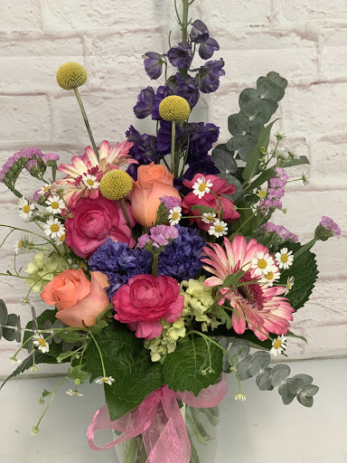 Florist «Sweet Pea Florist», reviews and photos, 5918 Naples Plaza, Long Beach, CA 90803, USA