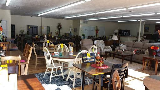 Furniture Store «1st Choice Furniture & Mattress», reviews and photos, 1322 Asheville Hwy, Hendersonville, NC 28791, USA