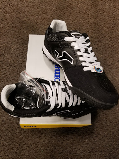 Soccer Store «GK Union LLC», reviews and photos, 207 Chesterfield Pkwy W, Chesterfield, MO 63017, USA