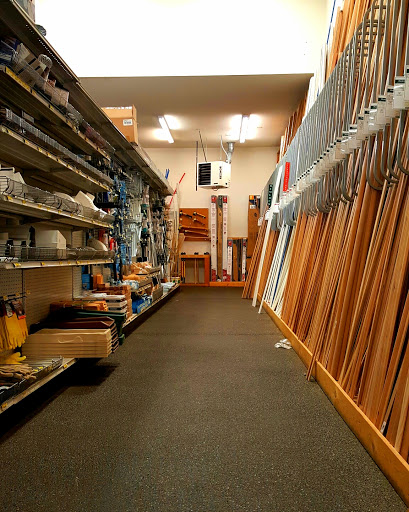 Lumber Store «Mountain Lumber & Hardware Inc», reviews and photos, 10430 Creek St SE, Yelm, WA 98597, USA