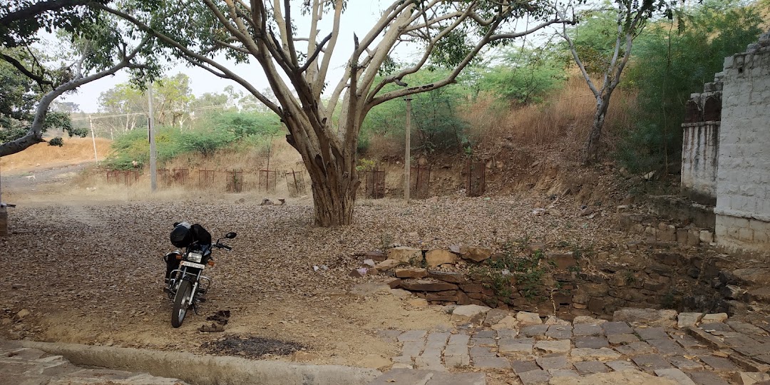 Kanavi linga temple
