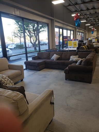 Appliance Store «Sears Outlet», reviews and photos, 500 W Warner Ave, Santa Ana, CA 92707, USA