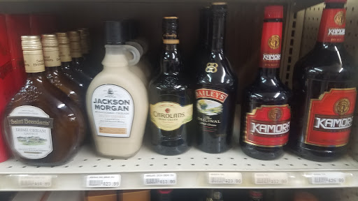 Beer Store «Brew House Liquors», reviews and photos, 8 US-31, Whiteland, IN 46184, USA