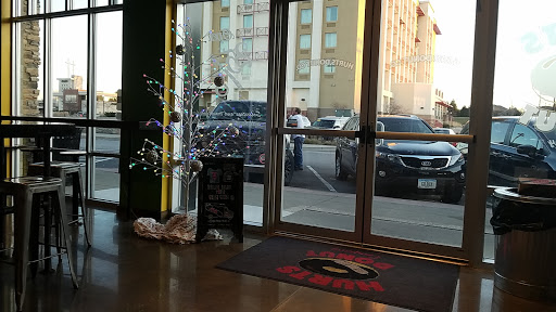 Donut Shop «Hurts Donut», reviews and photos, 5513 Mills Civic Pkwy #105, West Des Moines, IA 50266, USA