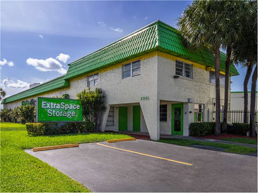 Self-Storage Facility «Storage Post Self Storage Lauderhill», reviews and photos, 3901 W Sunrise Blvd, Fort Lauderdale, FL 33311, USA