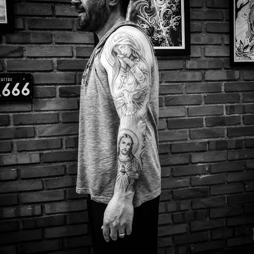 Logo da empresa - Second Skin Tattoo Studio